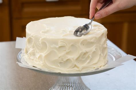 How To Make Icing For Cakes Photos