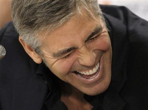 George Clooney Gente Riendo Carcajadas Personas Sonriendo