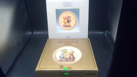 Lot - Lot of 2 Hummel Plates