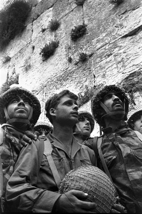Iconic Image Of Israeli Soldiers Gazing At The Western Wall Shortly