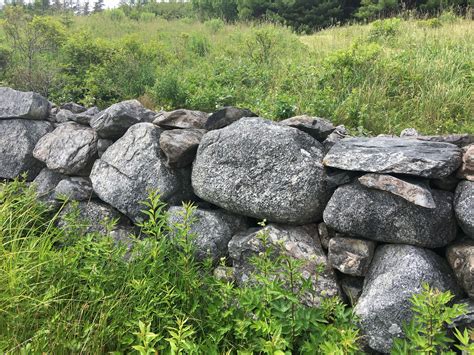 Pin By Janis Purdy On Stone Walls Stone Wall Stone Fence Dry Stack