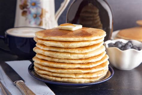 Best Giant Stack Of Pancakes Stock Photos Pictures And Royalty Free
