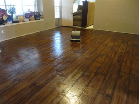 The four best options that meet these guidelines for cheap kitchen flooring are ceramic tile, vinyl, laminate, and cork. Cool Basement Floor Paint Ideas to Make Your Home More Amazing