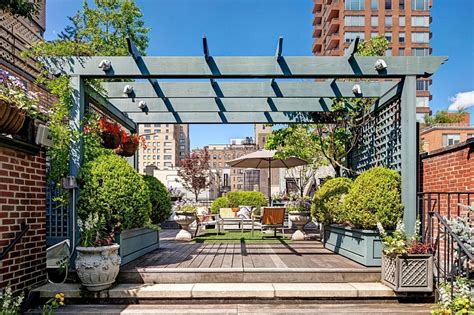 8 Ravishing Rooftop Retreats With Elevated Style