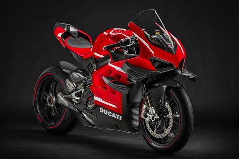 2020 Ducati Superleggera V4 First Look 14 Fast Facts 55 Photos