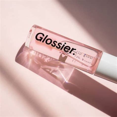 Pinterest Aria Black♡ Glossier Lip Gloss Glossy Lips Aesthetic