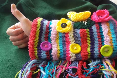 Dementia, a progressive loss of thinking and memory skills, affects 50 million people worldwide. Appeal for toys and knitters to help patients with dementia