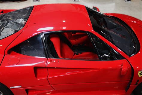 Journalists in europe had already used plenty of ink documenting what a sensational performer the car was by the time the f40 hit american shores that some new owners paid almost three times the approximate $400, 000. Used 1990 Ferrari F40 For Sale ($1,425,995) | San Francisco Sports Cars Stock #P16015
