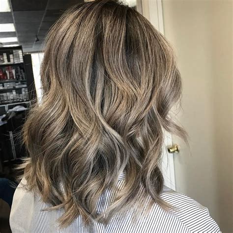 10 Medium Length Hairstyles For Thick Hair In Super Sexy Colors Popular Haircuts