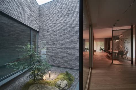Gallery Of Residential Minimalist Concrete House Nebrau 31