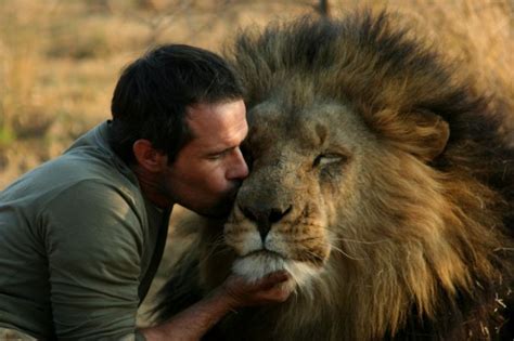 My Fun Blog Kevin Richardson The Lion Whisperer