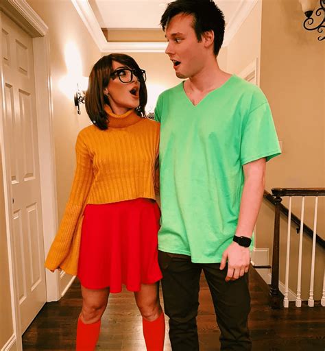 16 Funny Couples Halloween Costume Ideas Perfect For Last Minute Parties