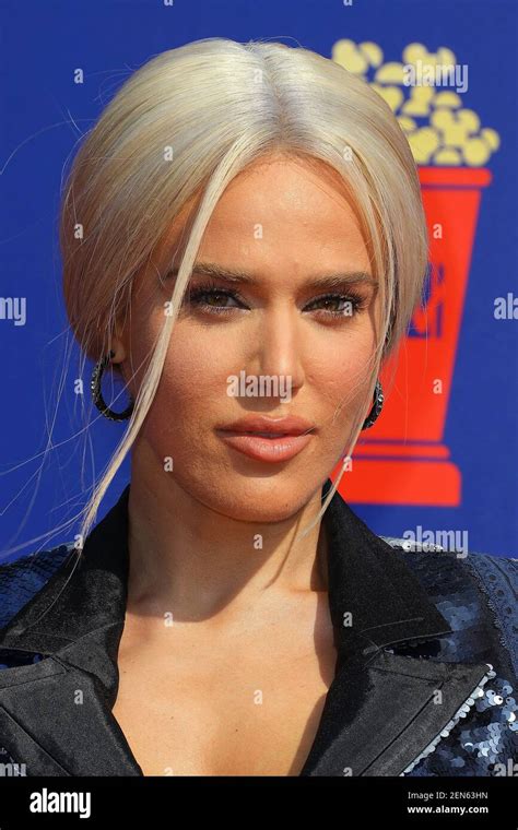 Cj Lana Perry Attends The 2019 Mtv Movie And Tv Awards Held At Barker