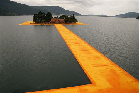 Christos Amazing Floating Piers Opens On Lake Iseo Italy