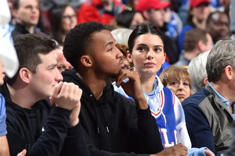 Kendall Jenner At Pacers Vs 76ers Game In Philadelphia 03102019 Hawtcelebs