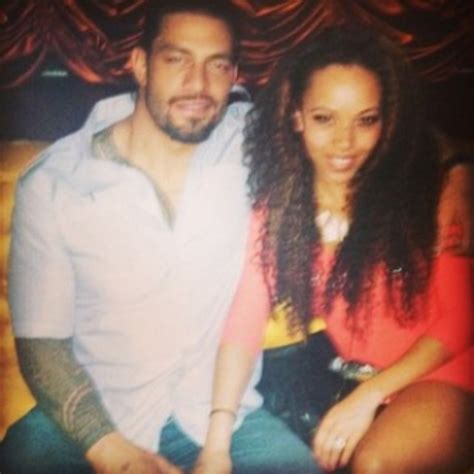 Photos Of Roman Reigns With His Girlfriend Pwmania