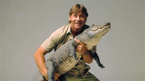 For the first time, steven irwin's cameraman described on sunday the death of the television icon, who rose to prominence blending a childlike ebullience with a incredible brazenness in handling the. Zu früh gestorben: Das Leben von „Crocodile Hunter" Steve ...