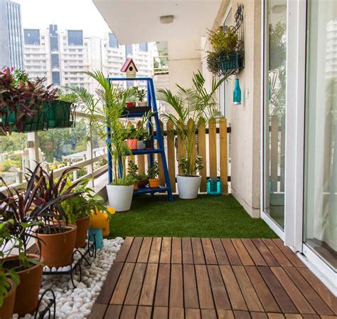 12 Beautiful Small Balcony Garden Ideas In Apartments For Relaxation 1
