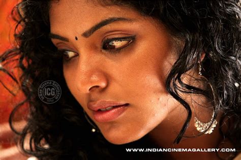 Hot Film Actress Gallery Rima Kallingal Hot Close Up Photos Expose