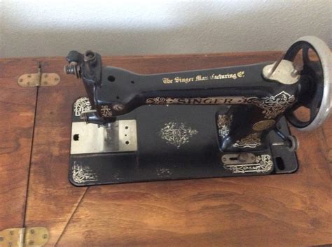 The old singer machines, the oldest in particular, saw light back in 1851. Old Singer Sewing Machine | Collectors Weekly