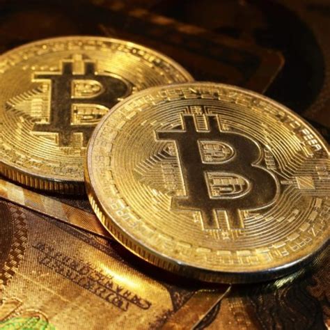 Predictions for the future value of bitcoin vary based on who makes the estimate. Bitcoin Exceeds the Value of 1 ounce of Gold | Provident ...