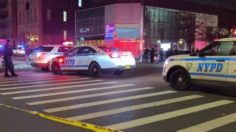 Nypd Officer Dead Another In Critical Condition In Harlem Shooting