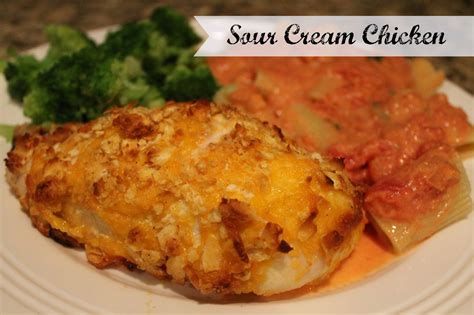 The sour cream sauce is flavored with onion, sweet red peppers, garlic, paprika and chicken broth. Notes from the Nelsens: Sour Cream Chicken