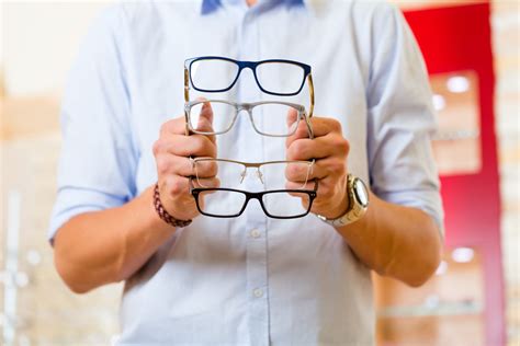 here s how to buy eyeglasses online howstuffworks