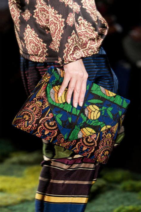 2015 spring summer handbag trends 5 fashion trend seeker