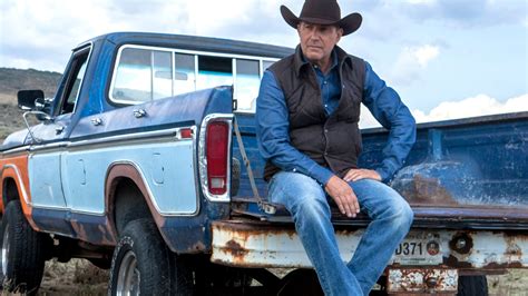 Yellowstone Review Kevin Costner Owns This Land Dammit Tv Guide