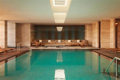 Get Addicted To Luxury At The Four Seasons Spa