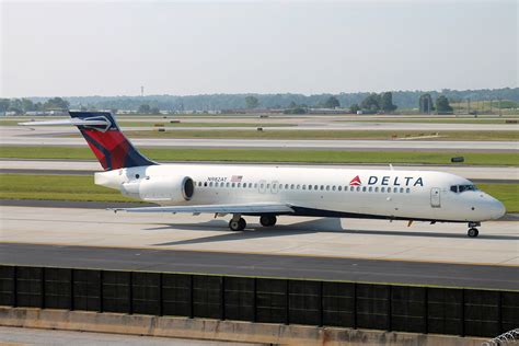 N982at Boeing B717 2bd Delta Airlines Atlanta 4720 Copy Flickr