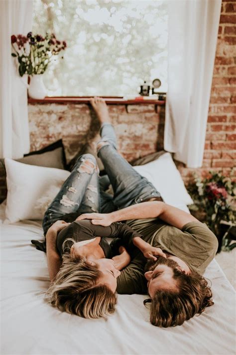 These Comfy Couple Photos Make Us Want To Kick Back And Relax Home Photo Shoots Couples