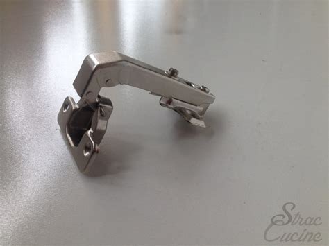 Bisagra 180 /175 grados eurohard mueble puerta cocina rincon. Bisagra Para Puerta De Esquina Herrajes De Cocina - Bs ...