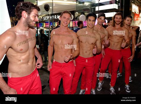 Sydney Australia 3rd September 2015 Male Strippers In Pitt Street Mall Attracted Large