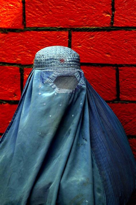 119 Best Images About Burkas On Pinterest Muslim Women Cloaks And Niqab