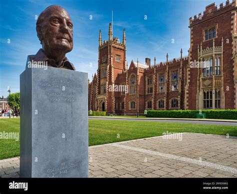 The Queen S University Of Belfast The Iconic Lanyon Building At Queen