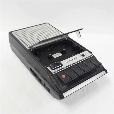 Sanyo M2511 Portable Audio Cassette Tape Recorder 314 Ebay