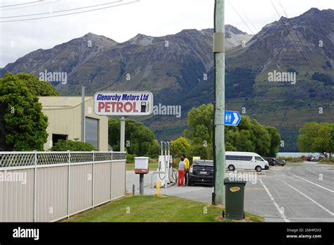 Glenorchy Motors Glenorchy Settlement Northern End Of Lake Wakatipu