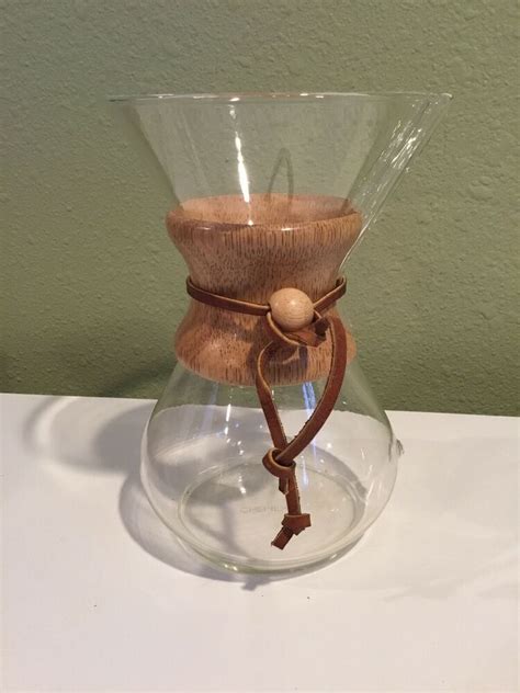 Place the chemex on a scale, add coffee, shake to level the coffee bed, zero the scale. Chemex~ 6 Cup Coffee Maker Pour Over~Clear Glass~Vintage ...