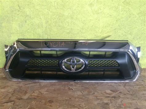 Purchase 12 15 Toyota Tacoma Upper Front Grille Oem Chrome In