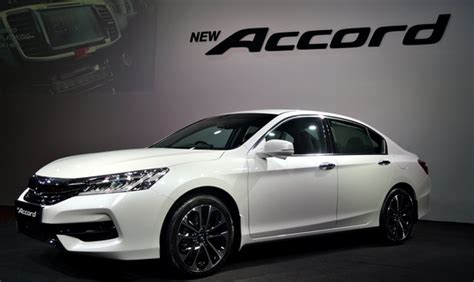 Find complete 2020 honda accord info and pictures including review, price, specs, interior features, gas mileage, recalls, incentives and much more at iseecars.com. 2020 Honda Accord - car news