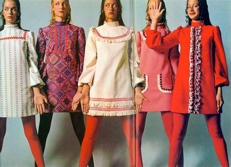 Women And Teen Fashions 1972 Defining The Seventies Style Flashbak