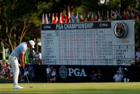 Pga Championship 2018 Live Leaderboard Tee Times For Final Round