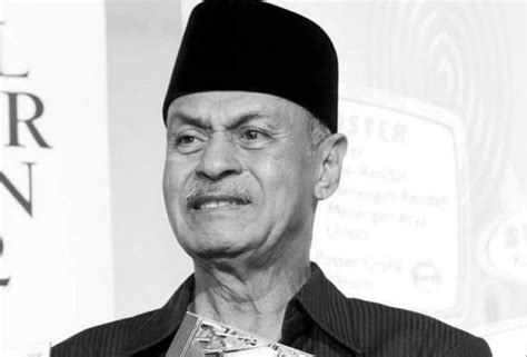 Beliau dikatakan meninggal secara mengejut di rumahnya. (Al FatihaH) Salam Takziah...Pelakon legenda, Jins ...