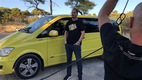 Νέα μεγάλη προσφορά από τη realnews: Το «Ταξί» με τον Αλέξανδρο Τσουβέλα κάνει πρεμιέρα στον ...