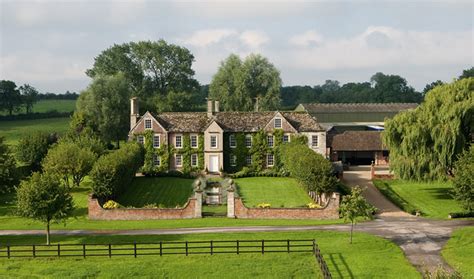 Finding The Perfect Equestrian Property For Sale