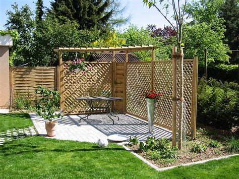 Wir lieben was wir tun und das zeigt sich. Haas Gartenbau AG, Holz, Gestaltungselement, Bern ...