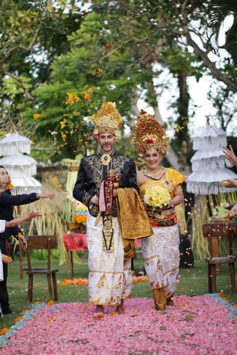 Axel And Kathleen Traditional Balinese Wedding Blessing Ceremony