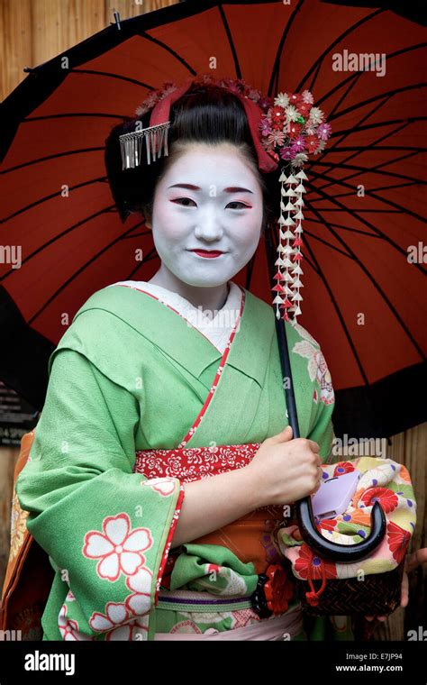 japanerin portrait fotos und bildmaterial in hoher auflösung alamy